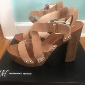 NWB! Light brown suede sandals